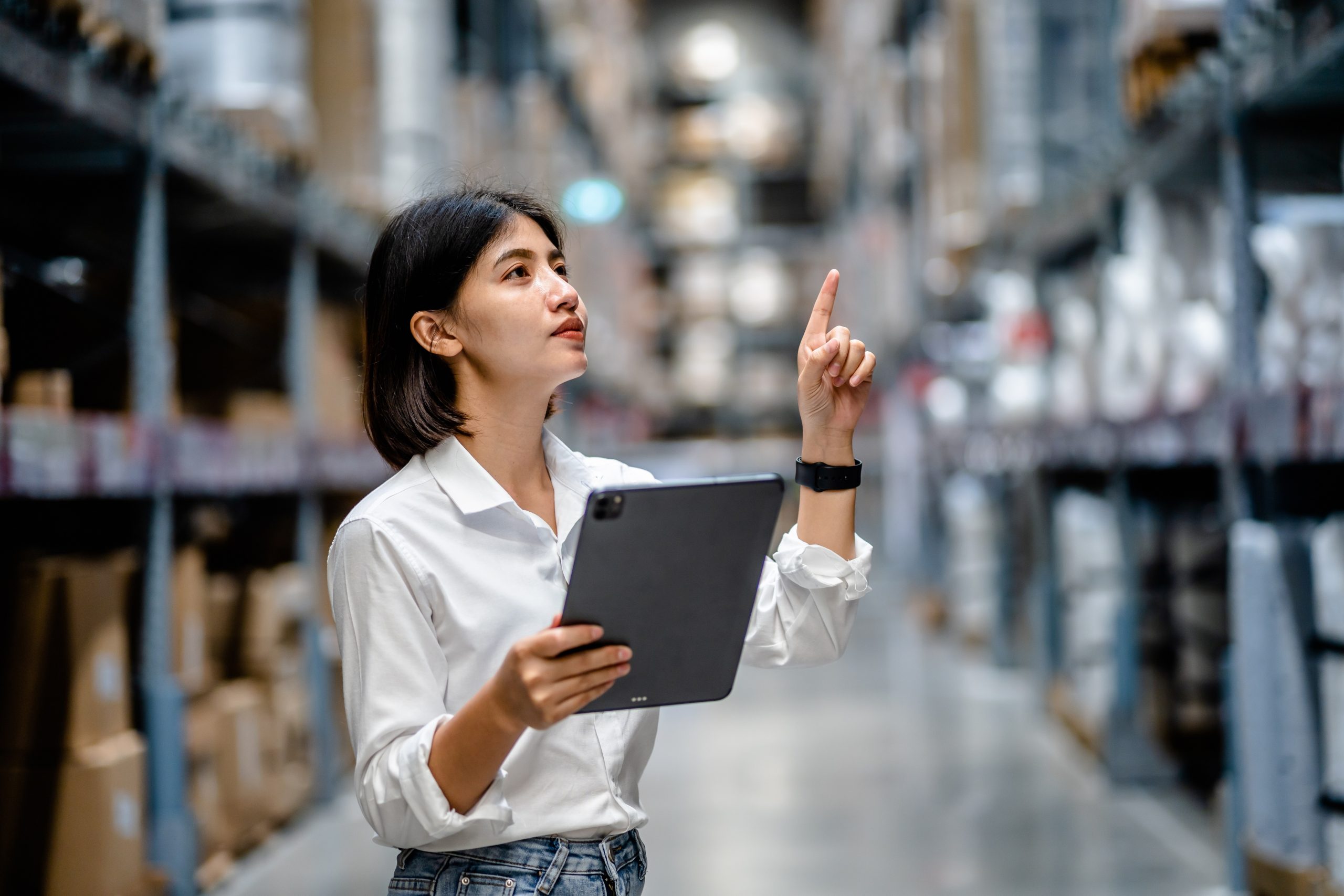 Opportunities and Strategies for Hong Kong to Become a Global Supply Chain Management Center