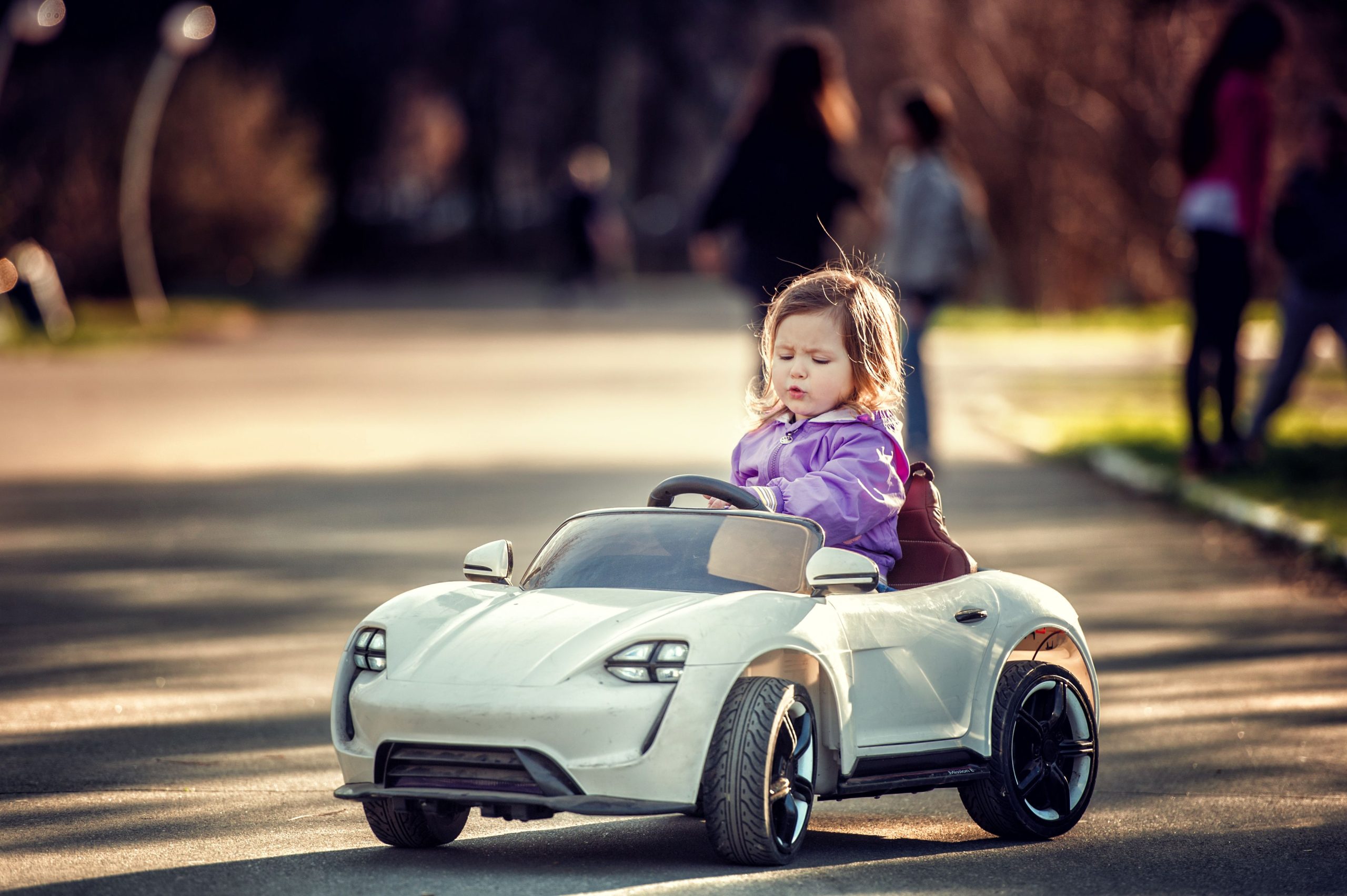 The “Fast” and “Slow” Solutions for Hong Kong’s Charging Dilemma