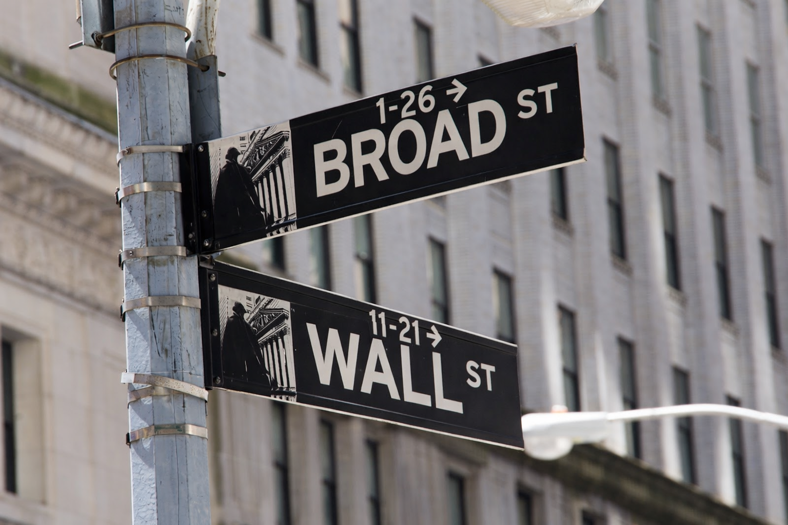 Stablecoin Competition Shifts from Issuance to Networks